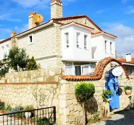 Hotel Sisters Alacati 3*